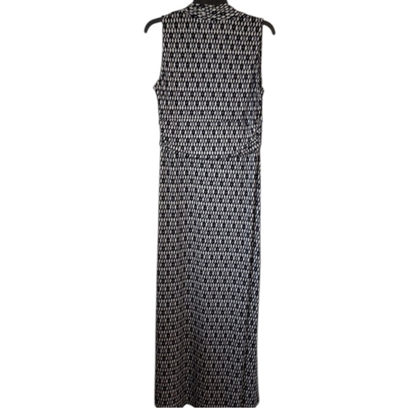 🌹VINCE CAMUTO GEOMETRIC PATTERN V NECKAXI DRESS - Picture 9 of 13